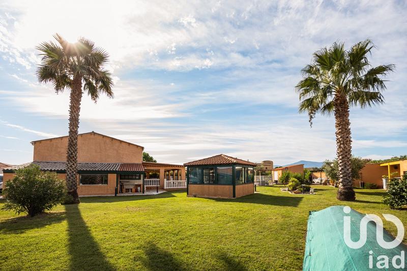 Maison - 260 m² - 7 pièces