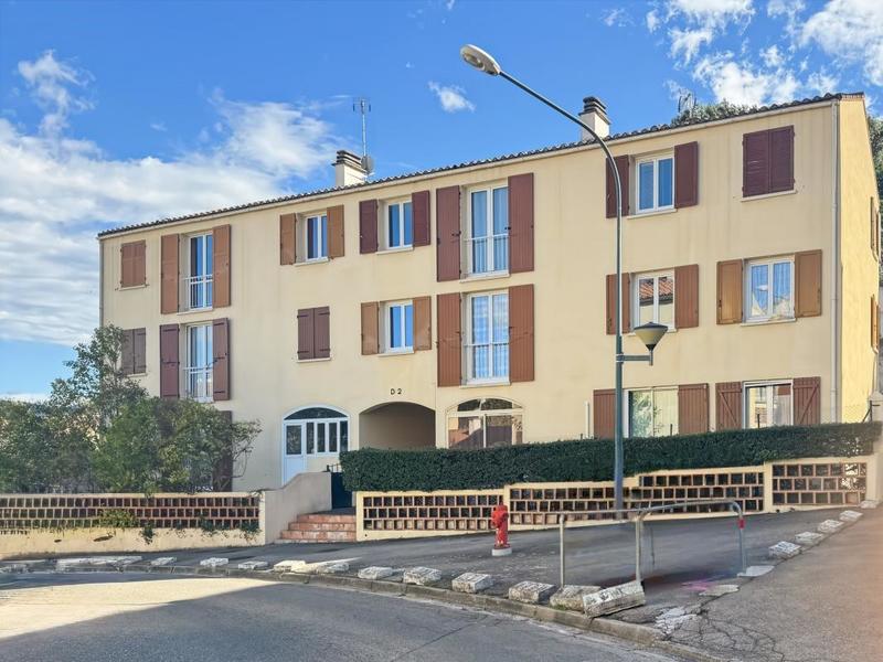 Appartement - 86 m² - 5 pièces