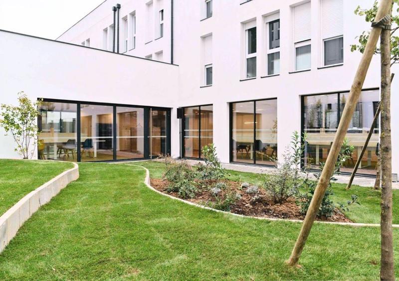 Studio - 15 m² - 1 pièce