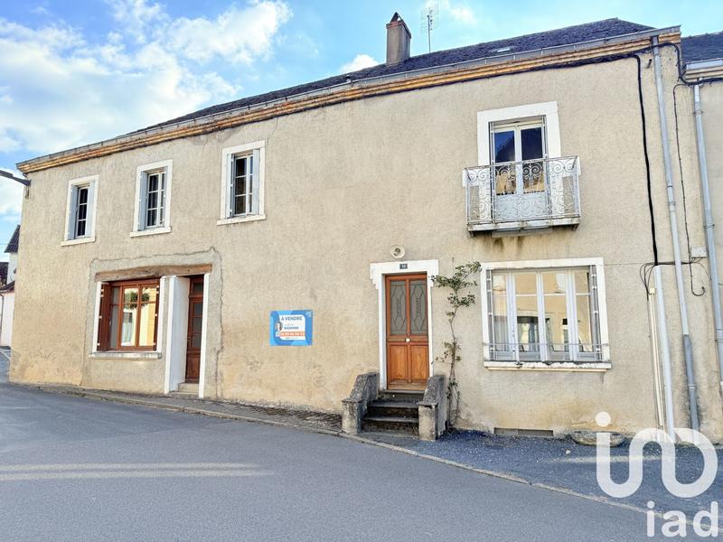 Maison - 202 m² - 9 pièces