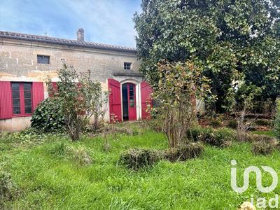 Maison - 239 m² - 9 pièces