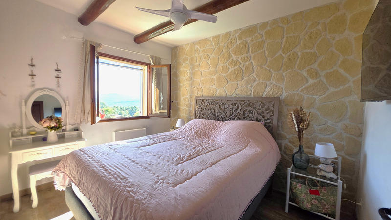 Maison - 139 m² - 5 pièces