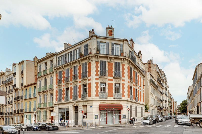 Appartement - 91 m² - 4 pièces