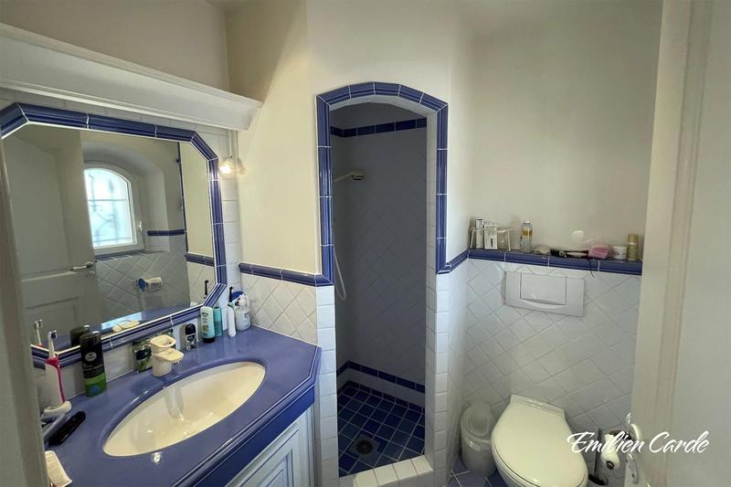 Villa - 167 m² - 6 pièces