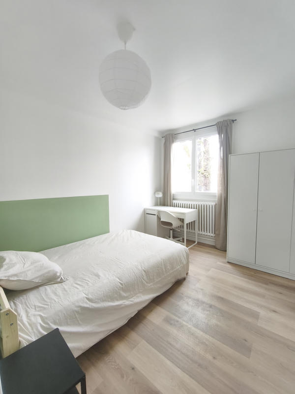 Appartement - 64 m² - 5 pièces