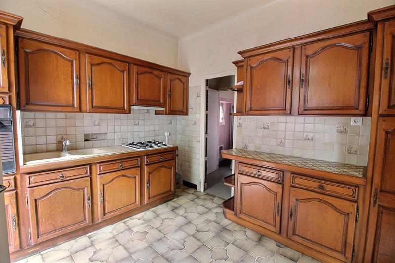 Maison de village - 99 m² - 6 pièces