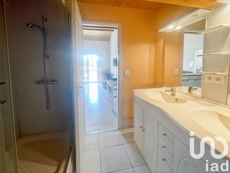 Maison - 176 m² - 8 pièces