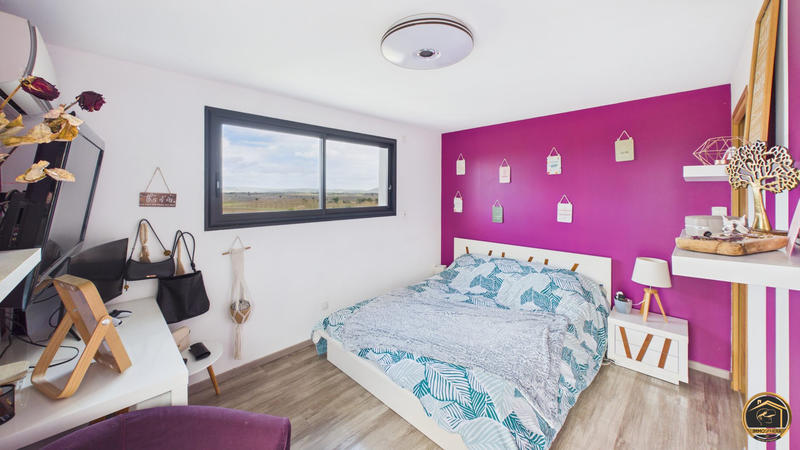 Maison contemporaine - 251 m² - 8 pièces