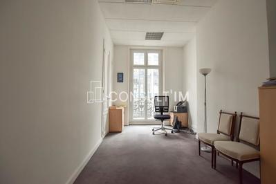 Bureau - 208 m² - 9 pièces