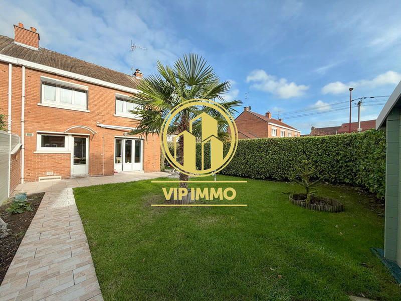 Maison - 83 m² - 4 pièces