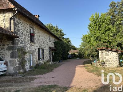 Maison de campagne - 260 m² - 7 pièces