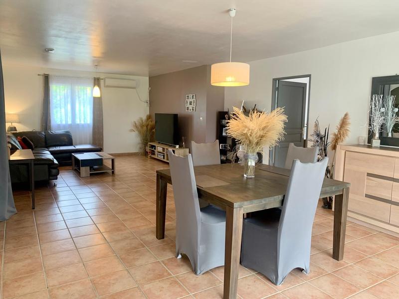 Maison - 144 m² - 5 pièces