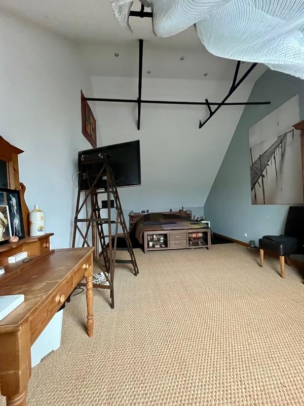 Maison traditionnelle - 183 m² - 7 pièces