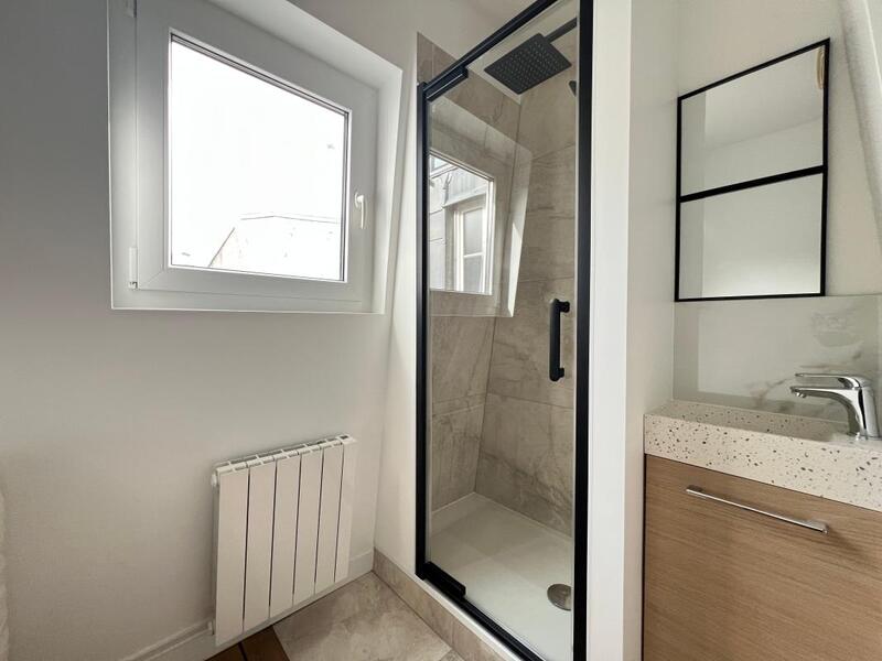 Appartement - 6 m² - 1 pièce