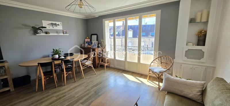 Appartement - 85 m² - 4 pièces