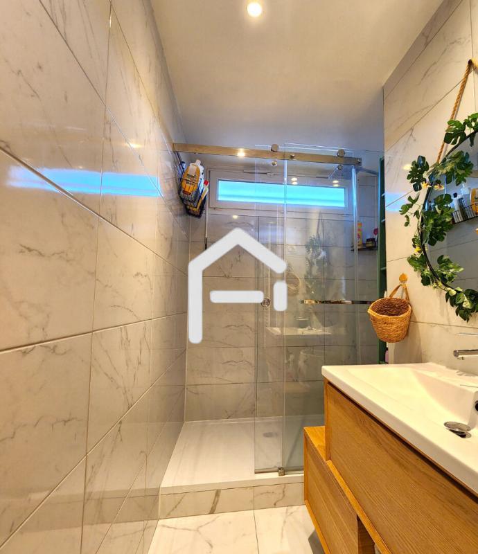 Appartement - 88 m² - 4 pièces