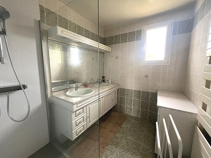 Maison - 145 m² - 5 pièces