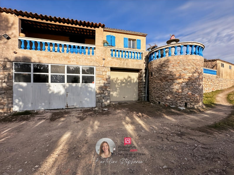 Maison - 200 m² - 6 pièces