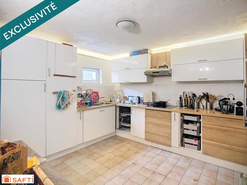 Maison de ville - 186 m² - 10 pièces