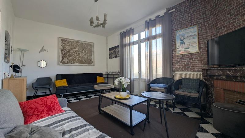 Maison de ville - 155 m² - 10 pièces