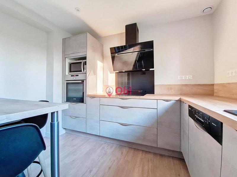 Maison - 95 m² - 5 pièces