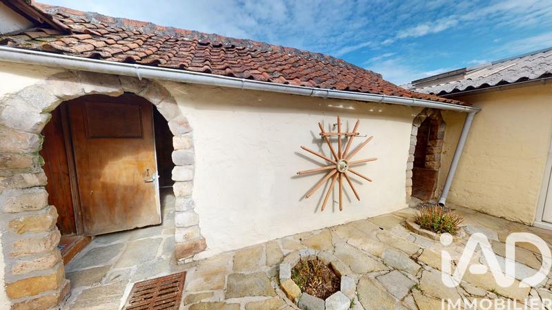 Maison - 95 m² - 6 pièces