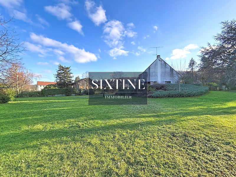 Maison - 186 m² - 8 pièces