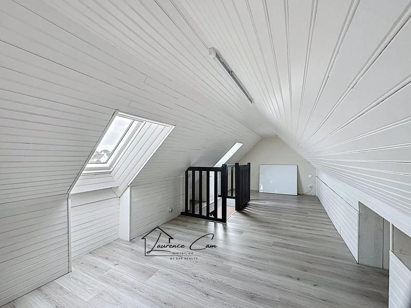 Maison - 128 m² - 7 pièces