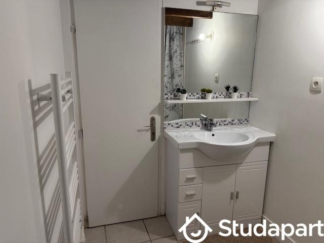 Appartement - 70 m² - 2 pièces