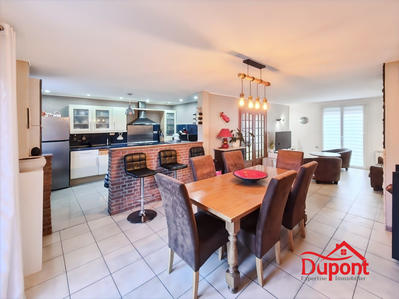 Maison - 87 m² - 5 pièces