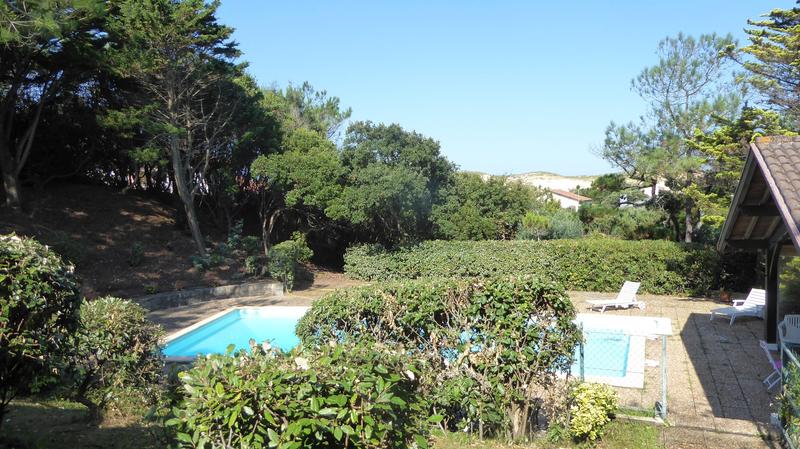 Maison - 210 m² - 6 pièces