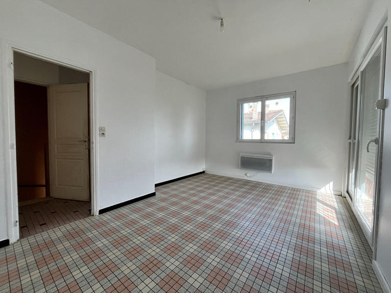 Maison - 77 m² - 5 pièces