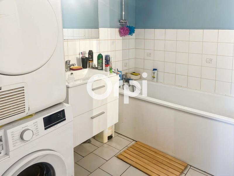 Immeuble - 227 m² - 9 pièces