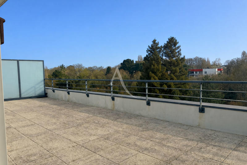 Appartement - 106 m² - 5 pièces