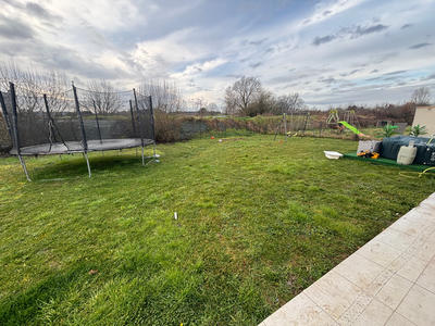 Maison - 105 m² - 4 pièces