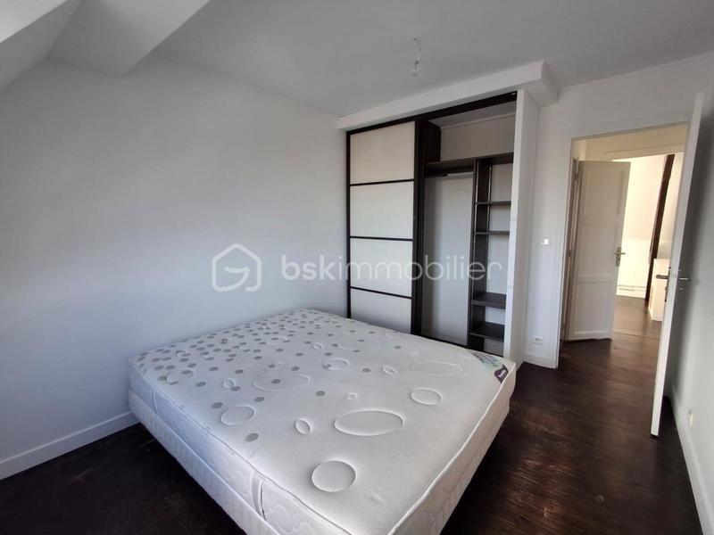 Loft - 65 m² - 3 pièces