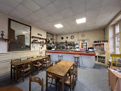 Immeuble - 270 m² - 10 pièces