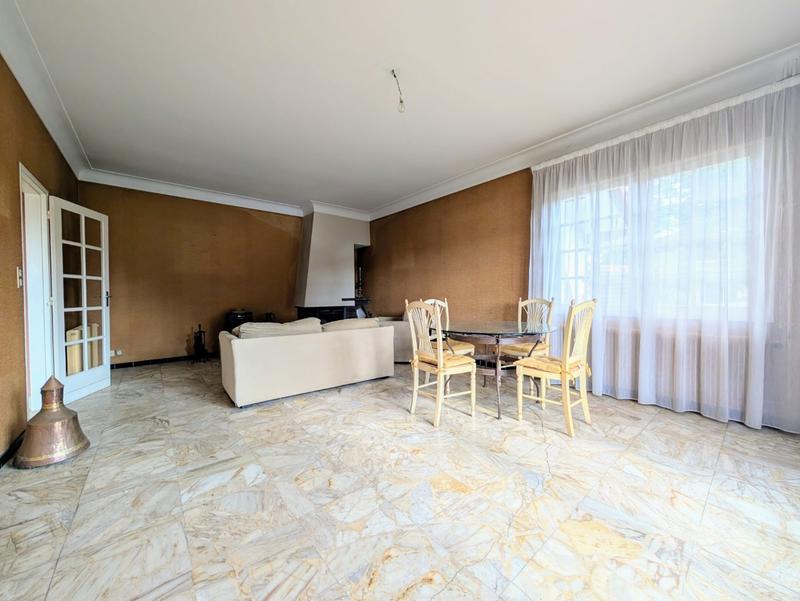 Maison - 102 m² - 5 pièces