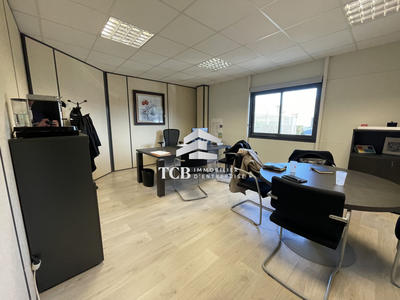 Bureau - 520 m²