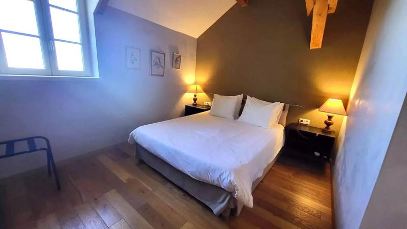 Manoir - 330 m² - 9 pièces