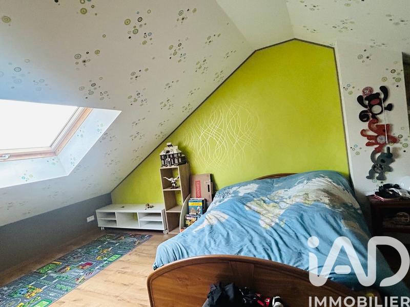 Maison - 140 m² - 5 pièces