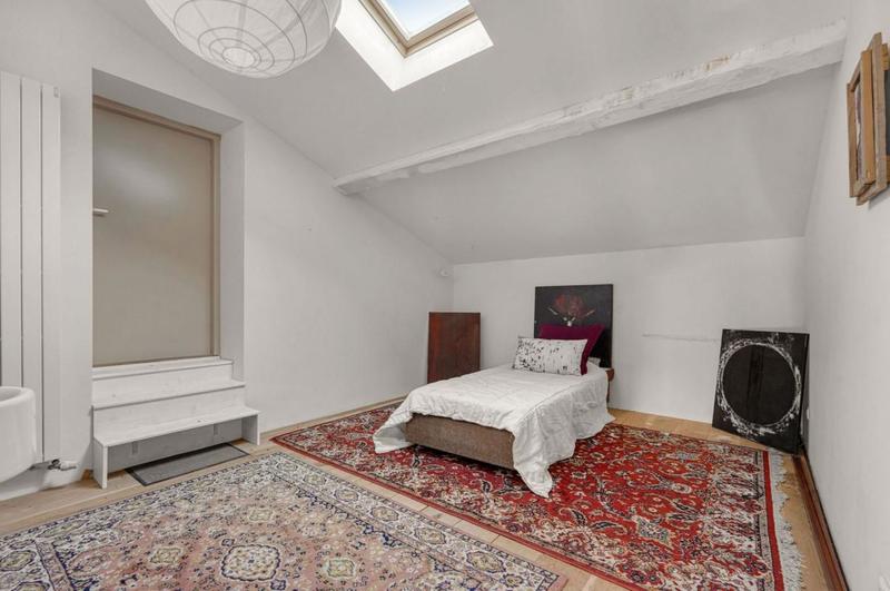 Propriété - 420 m² - 8 pièces