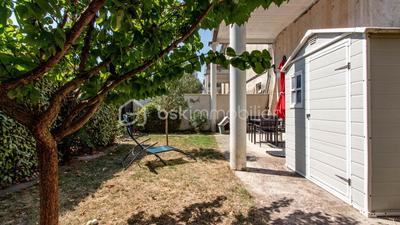 Loft - 95 m² - 4 pièces