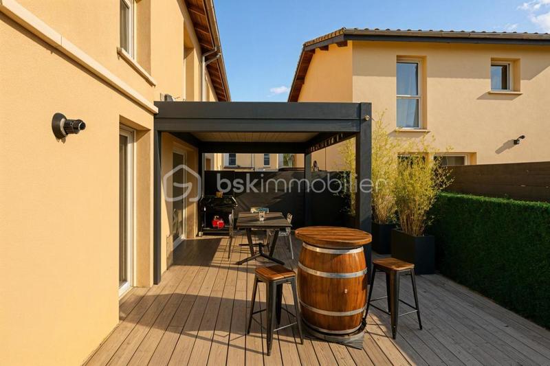 Maison jumelée - 90 m² - 4 pièces