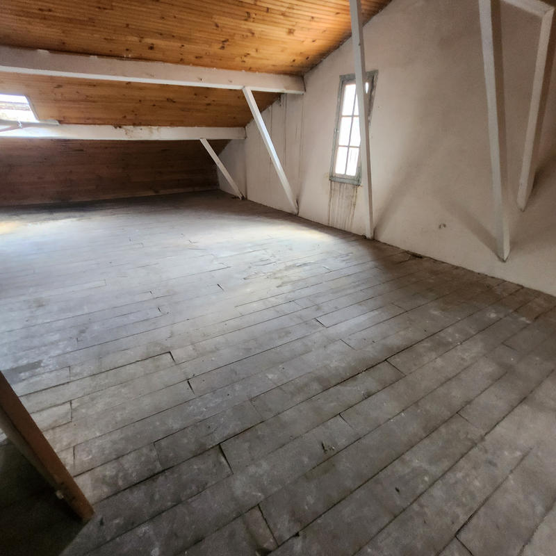 Appartement - 156 m² - 4 pièces