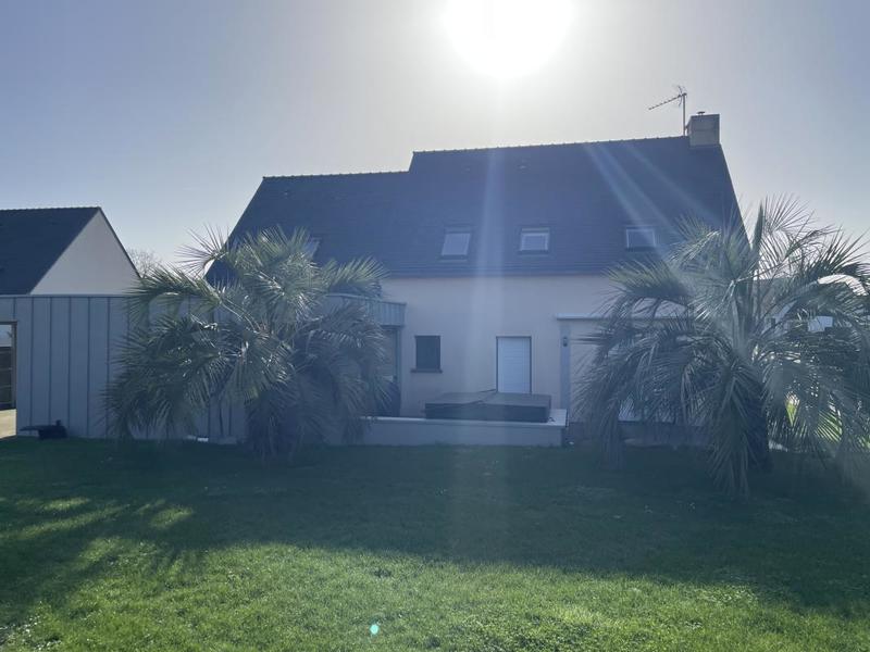 Villa - 166 m² - 5 pièces