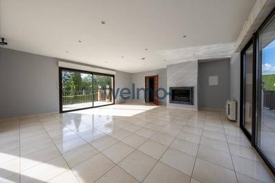 Maison - 131 m² - 5 pièces