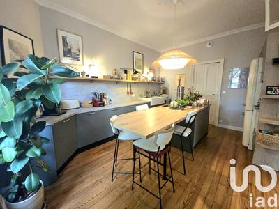 Maison - 187 m² - 6 pièces