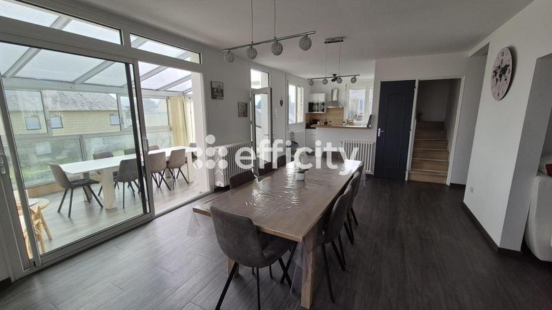 Maison - 138 m² - 9 pièces