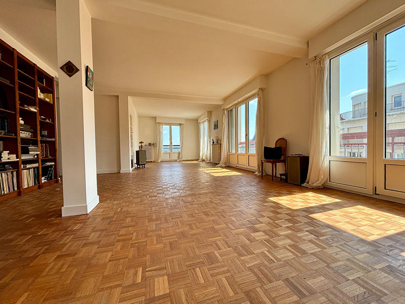 Appartement - 107 m² - 3 pièces